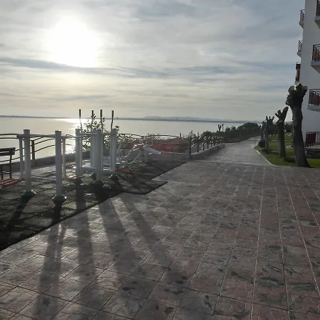 Apartman Sea View Crown On Complex With Pools And Beach, Szveti Vlasz