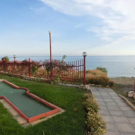 アパート Sea View Crown On Complex With Pools And Beach, スヴェティ・ヴラス