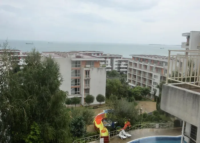 Sea View Crown On Complex With Pools And Beach, Apartament *